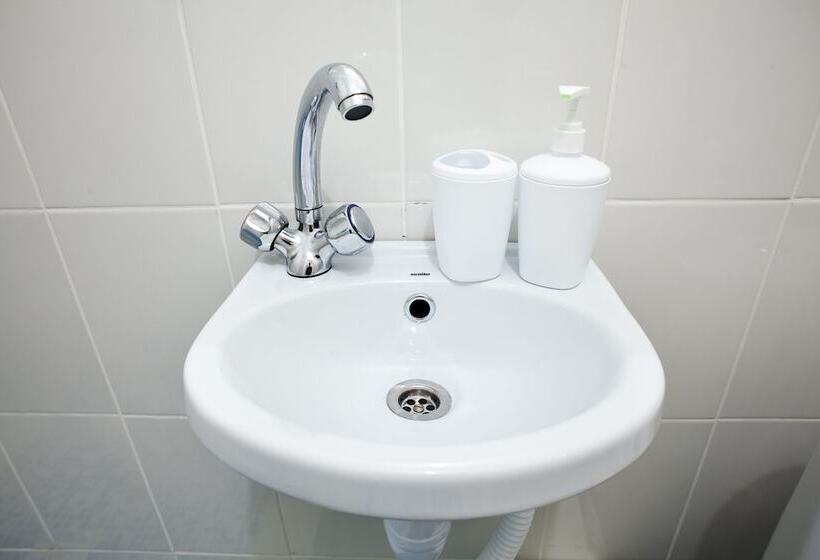 ペンション Guesthouse Whitenight