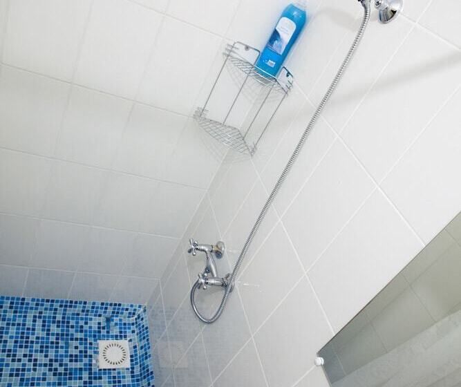 ペンション Guesthouse Whitenight