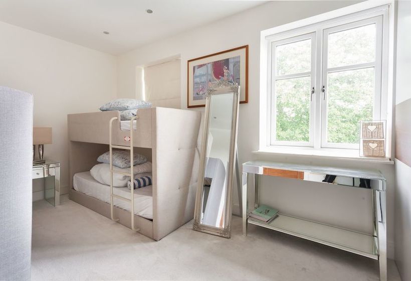 بنسيون Keysan House 3