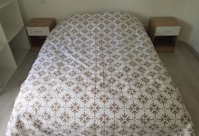 펜션 Lourdes Guesthouse