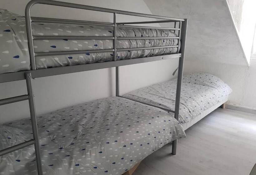 펜션 Lourdes Guesthouse