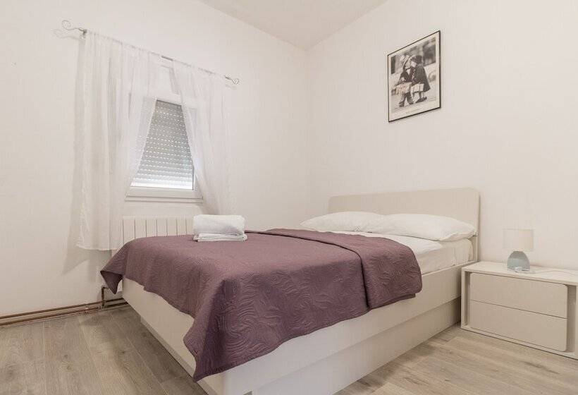 Romantic Apartment Katarina