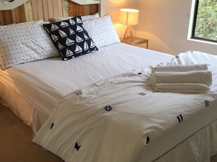 13 Scenic View Drive