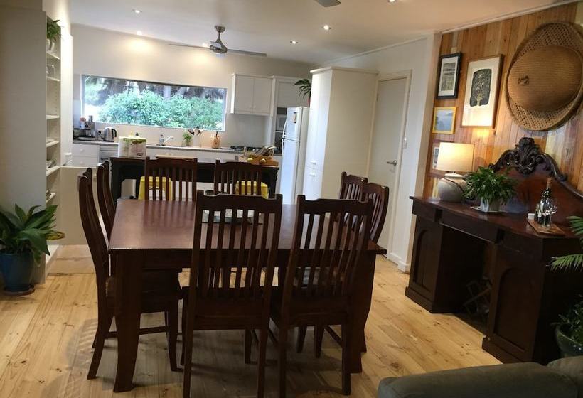 13 Scenic View Drive