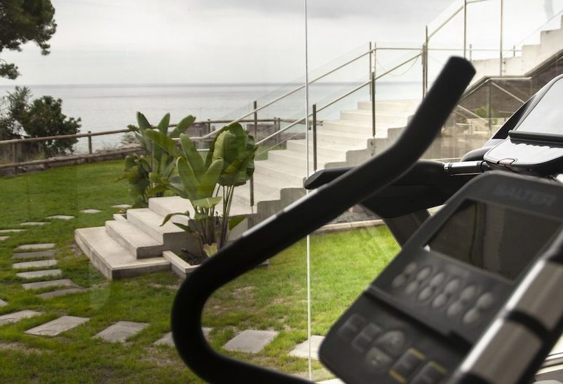 Santa Romana Apartments & Suites