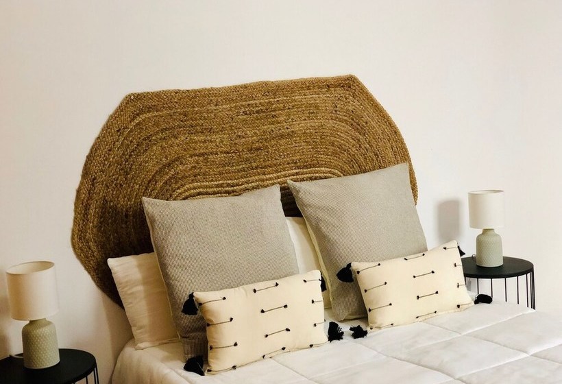 Canaryislandshost L Surf Lanzarote