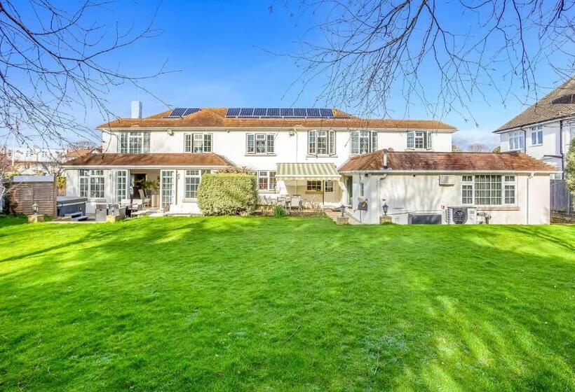 The Coast House B&b And Spa