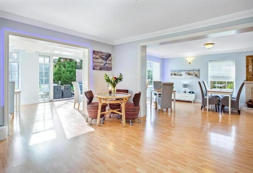 The Coast House B&b And Spa