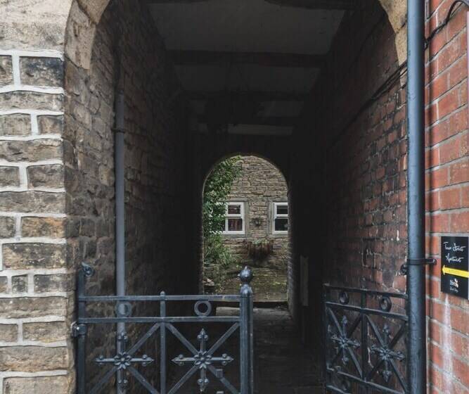 Town Street Apartment