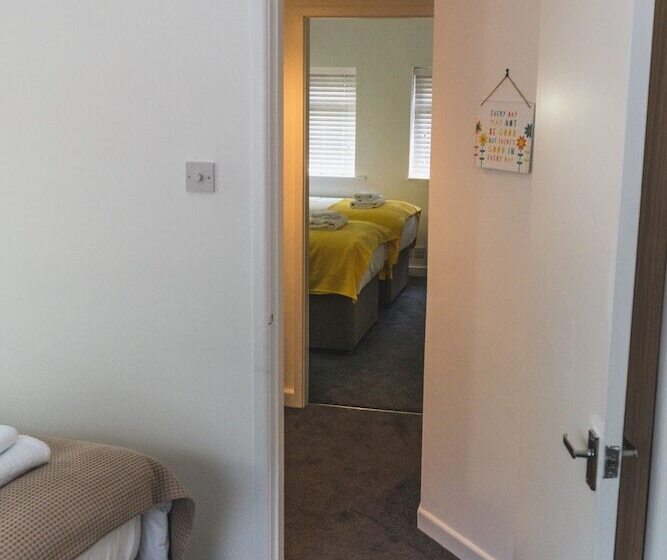 Town Street Apartment