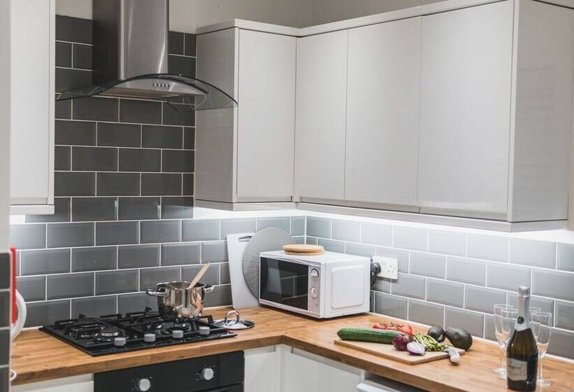 Town Street Apartment