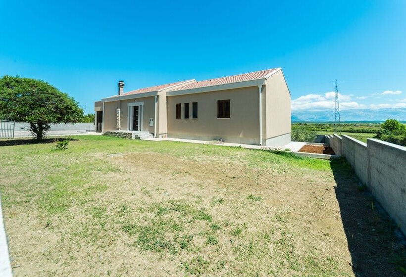 Villa Maslina With Private Pool