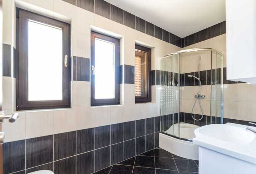 Villa Maslina With Private Pool