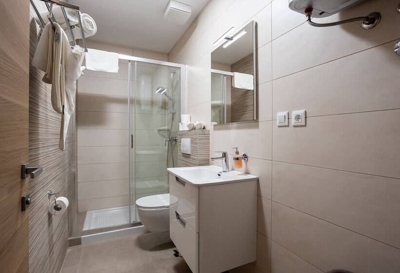 Vipo Prestige Apartments