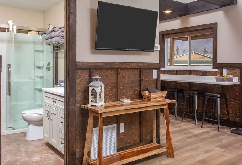 Alaska Back Country Cottages