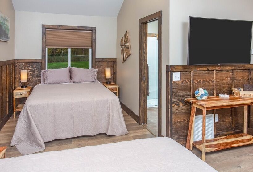 Alaska Back Country Cottages