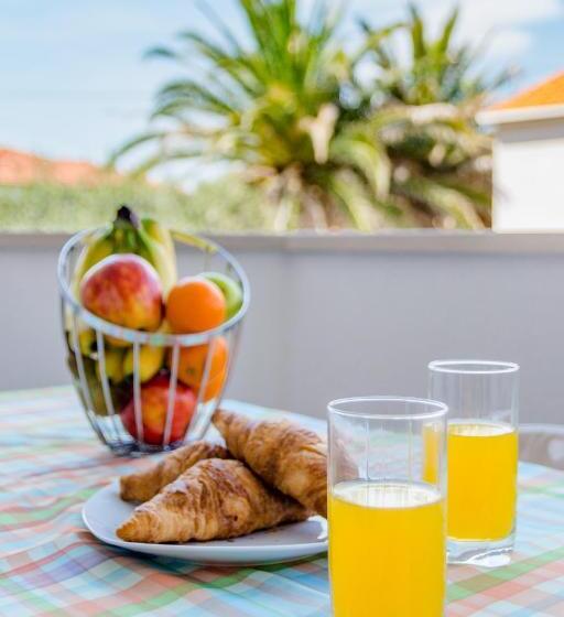 Apartments The Brothers