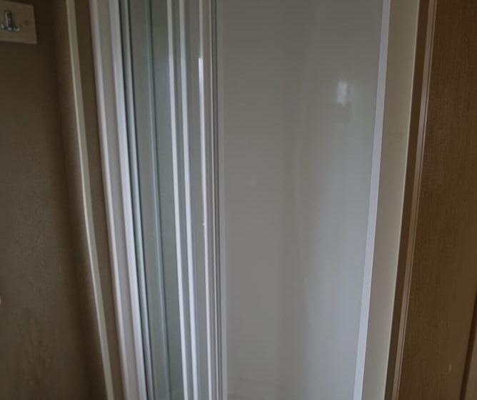 8 Berth Caravan At Manor Park Hunstanton Free Wifi