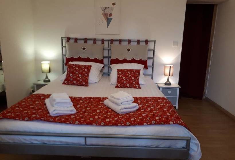 住宿加早餐  L Aur~élie