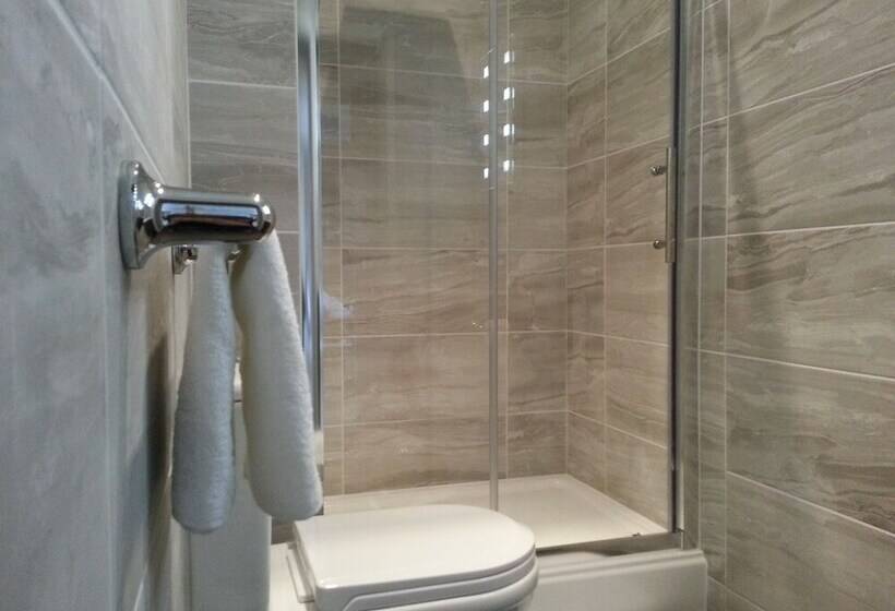 Flat 08 Westgate House