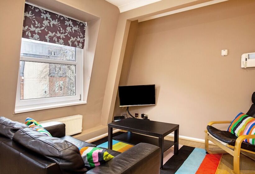 Flat 08 Westgate House