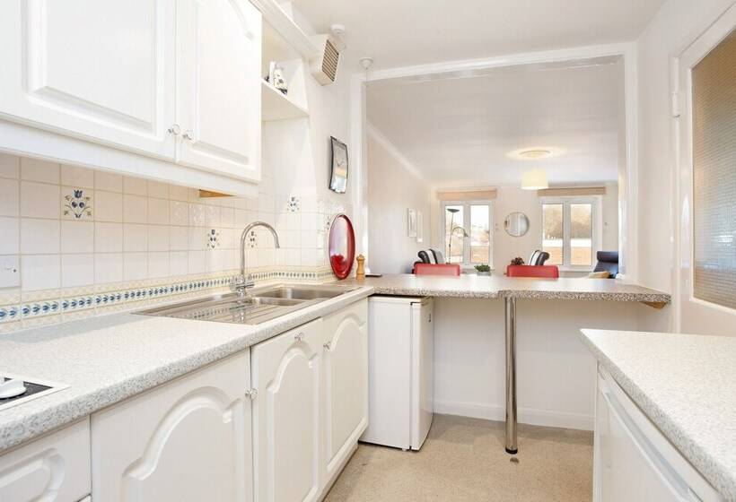 Flat 11 Cossack Lane House