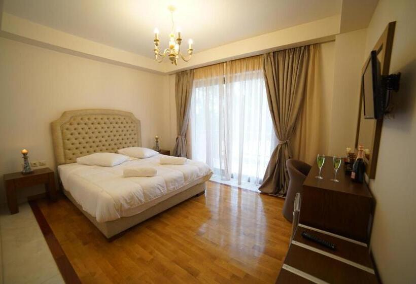 בית מלון כפרי Corali Resort