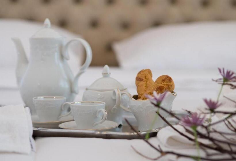 בית מלון כפרי Corali Resort