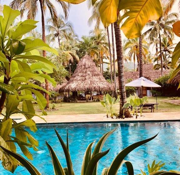 Отель Gitana Del Mar Boutique Beach Resort