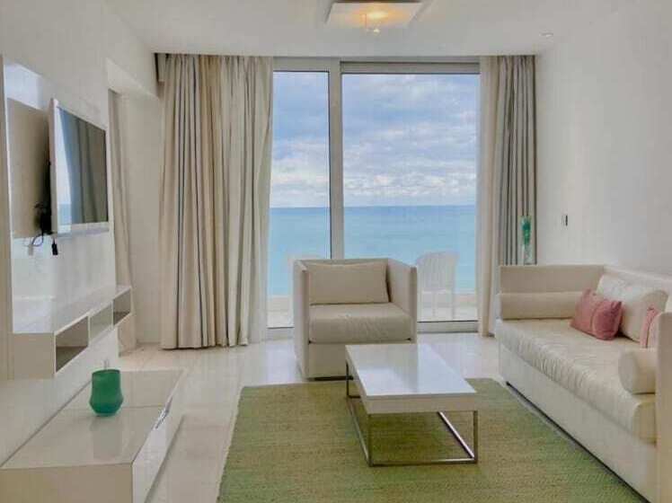 هتل La Tour Blanche