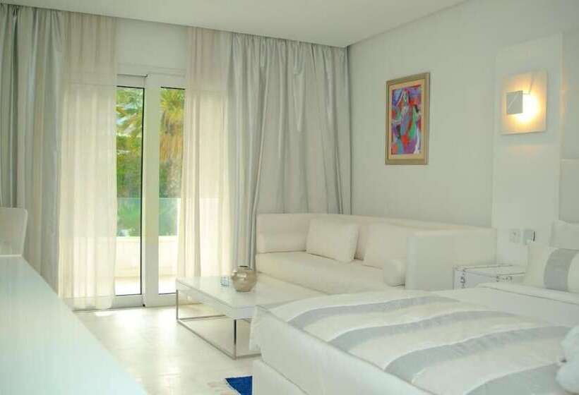 هتل La Tour Blanche