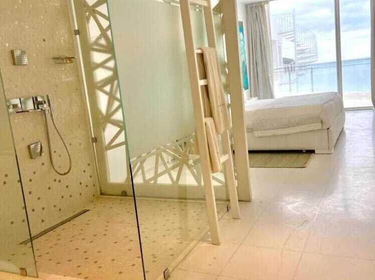 هتل La Tour Blanche