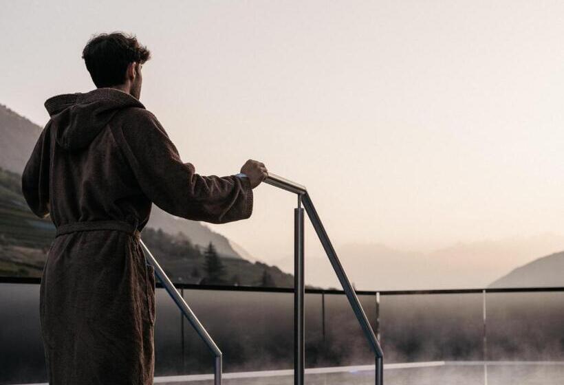 בית מלון כפרי Lindenhof Pure Luxury & Spa Dolcevita Resort