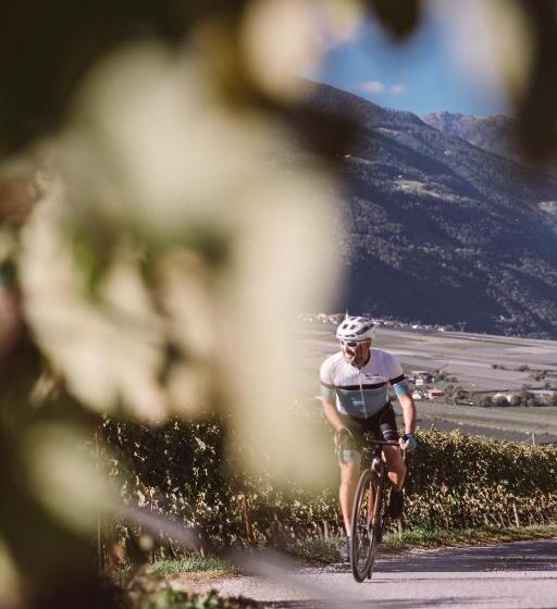 בית מלון כפרי Lindenhof Pure Luxury & Spa Dolcevita Resort