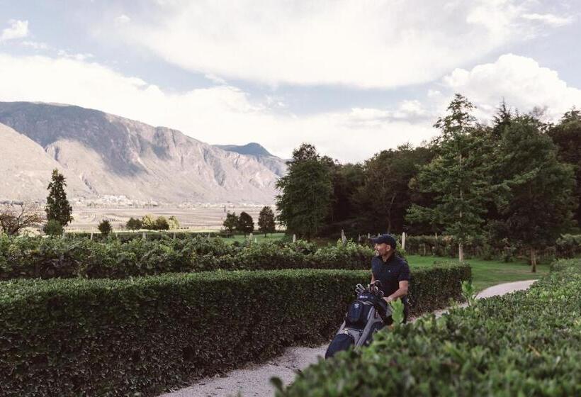 בית מלון כפרי Lindenhof Pure Luxury & Spa Dolcevita Resort