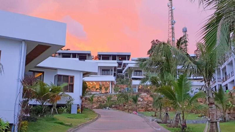 酒店 Phi Phi Mountain Beach Resort Sha Certified