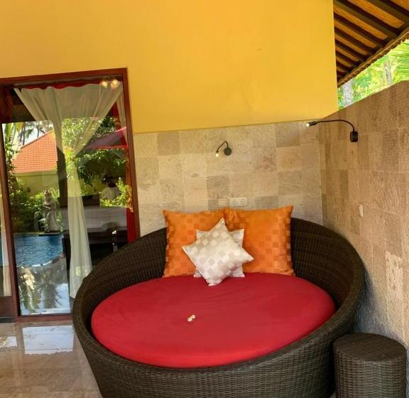 בית מלון כפרי Teluk Karang Dive & Spa Resort