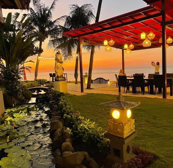 בית מלון כפרי Teluk Karang Dive & Spa Resort