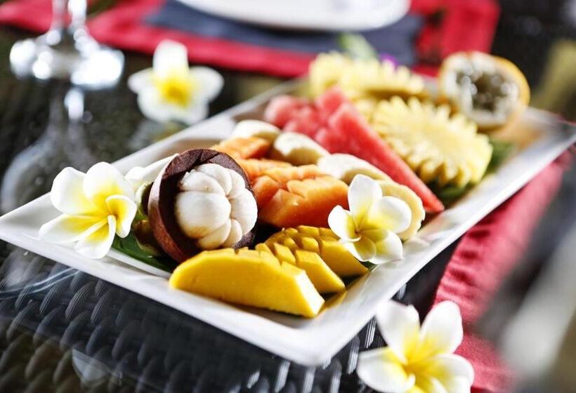 בית מלון כפרי Teluk Karang Dive & Spa Resort