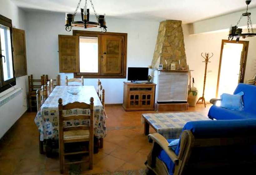 3 Bedrooms House With Furnished Terrace And Wifi At Albacete