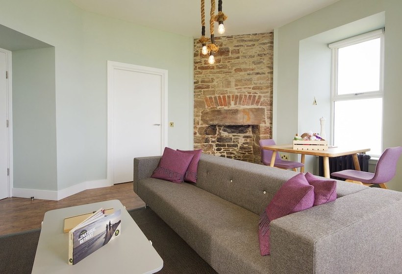 Lodge 20  3 Bed Seaview