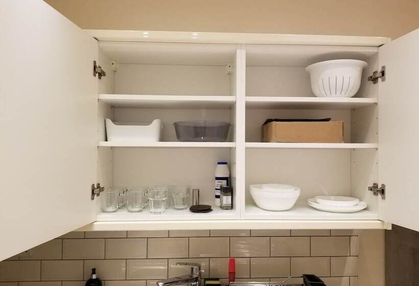 Mayflower Apartments