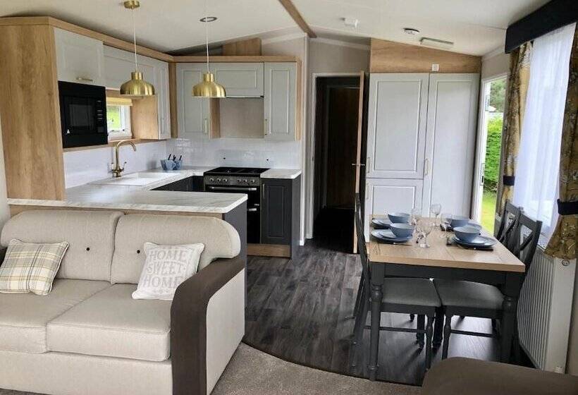 Newquay Blue Water Lodge