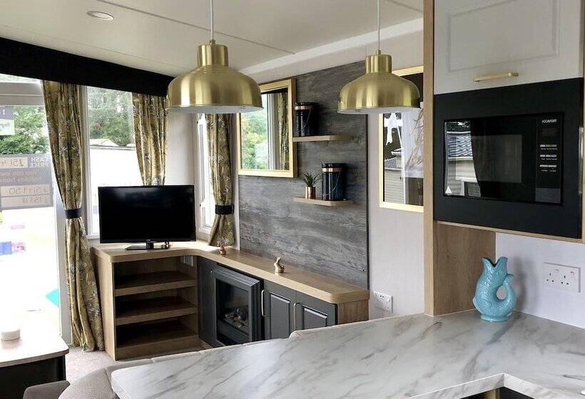 Newquay Blue Water Lodge