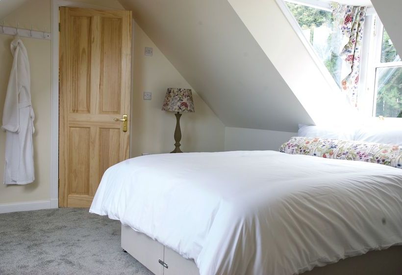 The Woodland Cottage