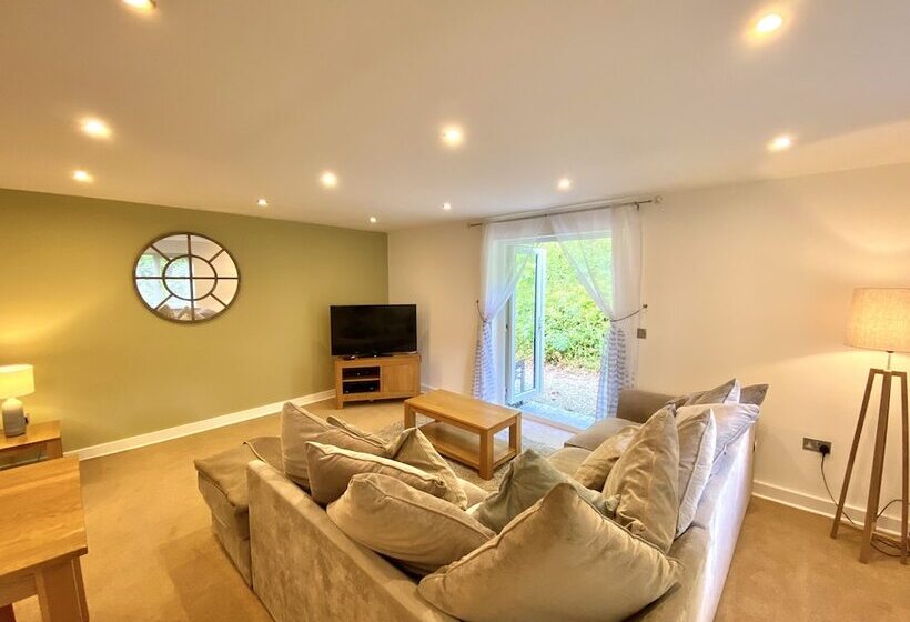 Trewhiddle Cottage 42