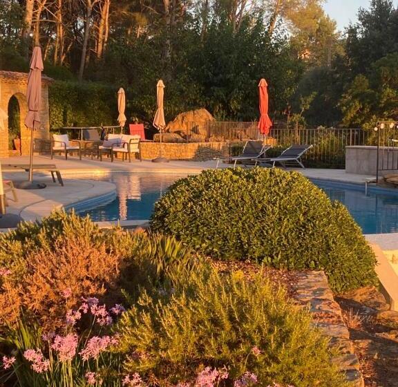 Une Pause En Provence