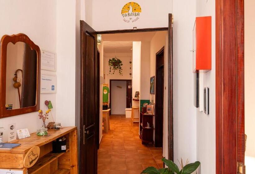 ベッドアンドブレックファースト Tabaiba Guesthouse