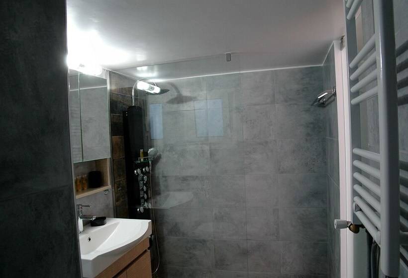 Gazi Divine Apartment