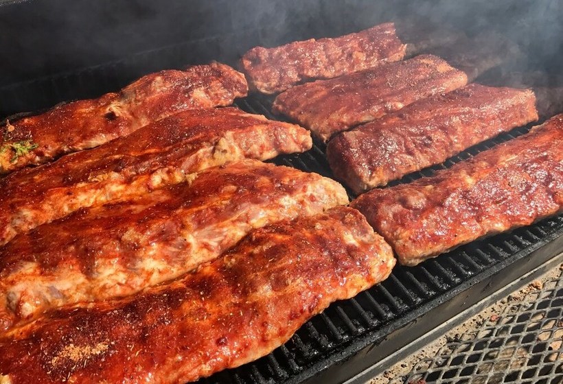 簡易ホテル The Grand Majestic Lodge